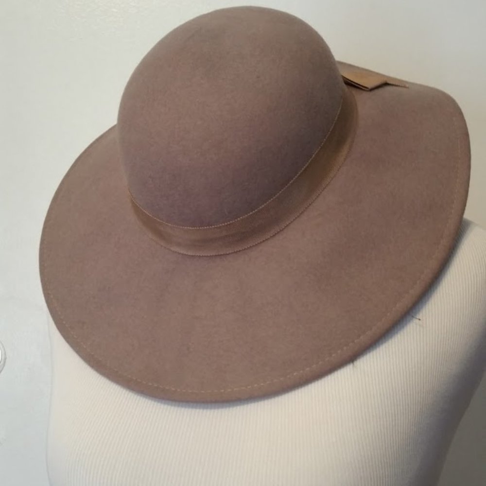 Vintage Taupe Hat. The Field Company